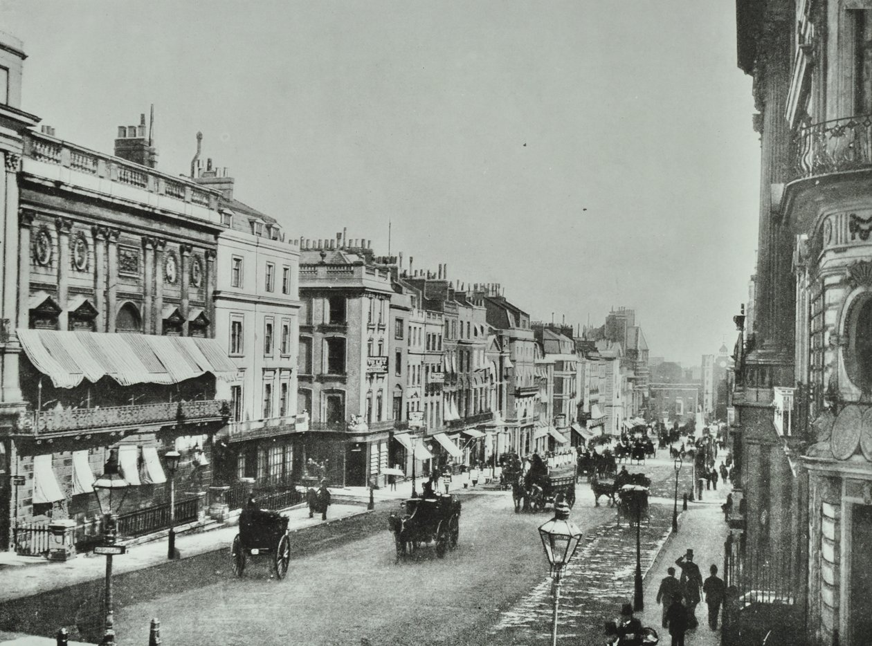 Saint Jamess Street: vista sud, 1896 da English Photographer
