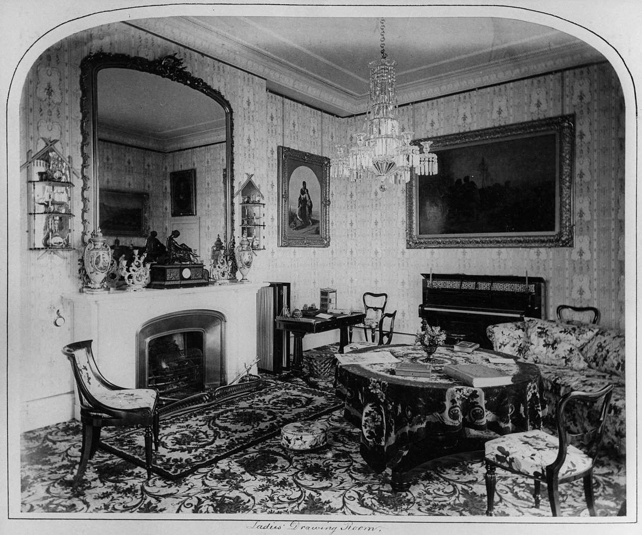 Il salotto delle signore, Osborne House da English Photographer