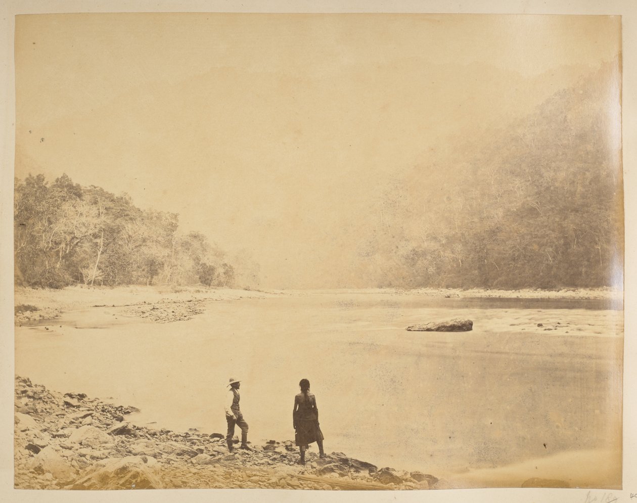 Il Teesta a Bheerkotee. Vedute di Darjeeling. Anni 1870 da English Photographer