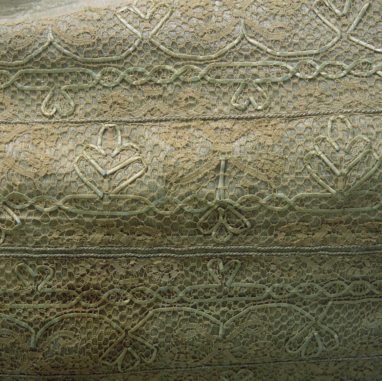 Dettaglio di un Abito in Tessuto d