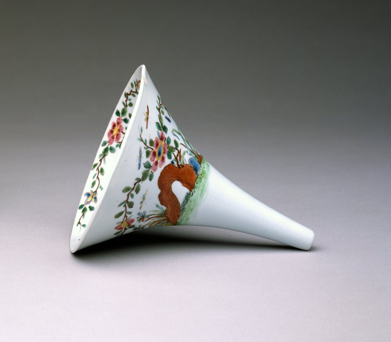 Imbuto per Vino Famiglia Rosa, Porcellana di Worcester, 1753-55 da English School
