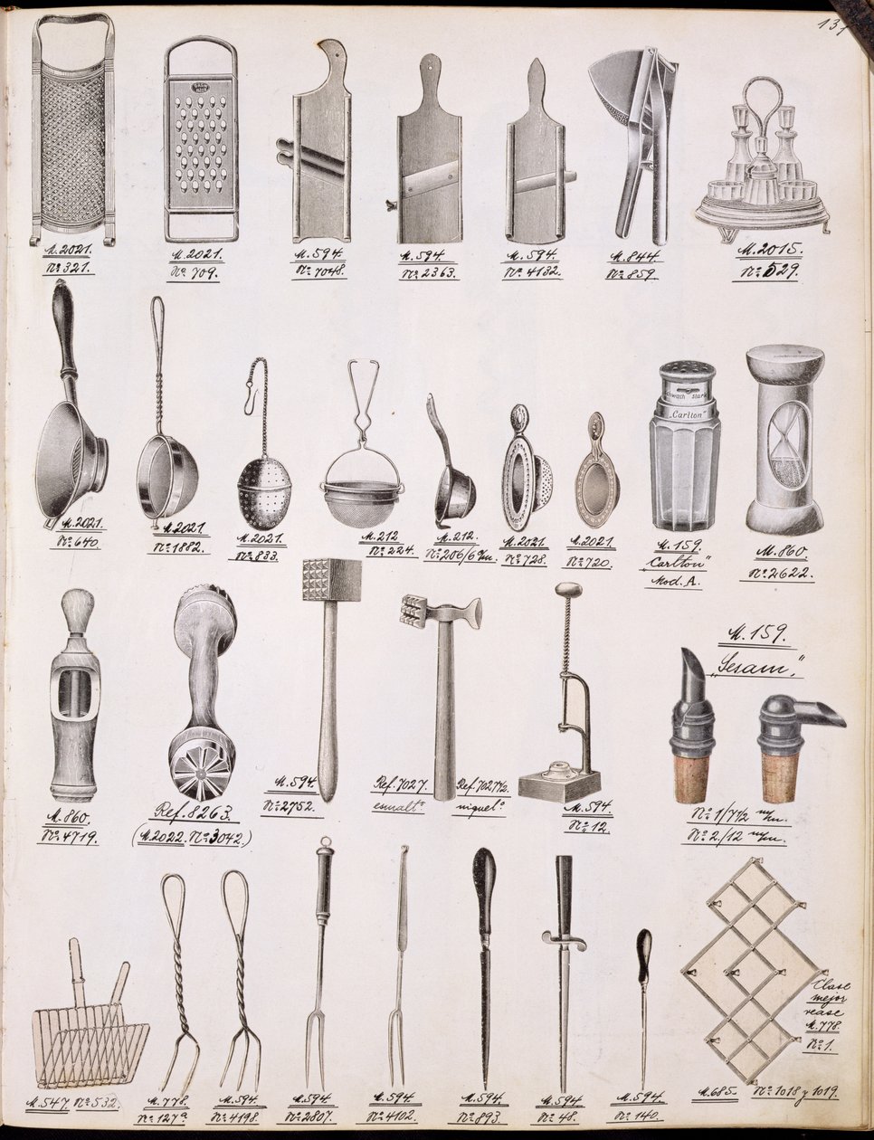 Utensili da cucina, da un catalogo commerciale di beni domestici e accessori, c.1890-1910 da English School