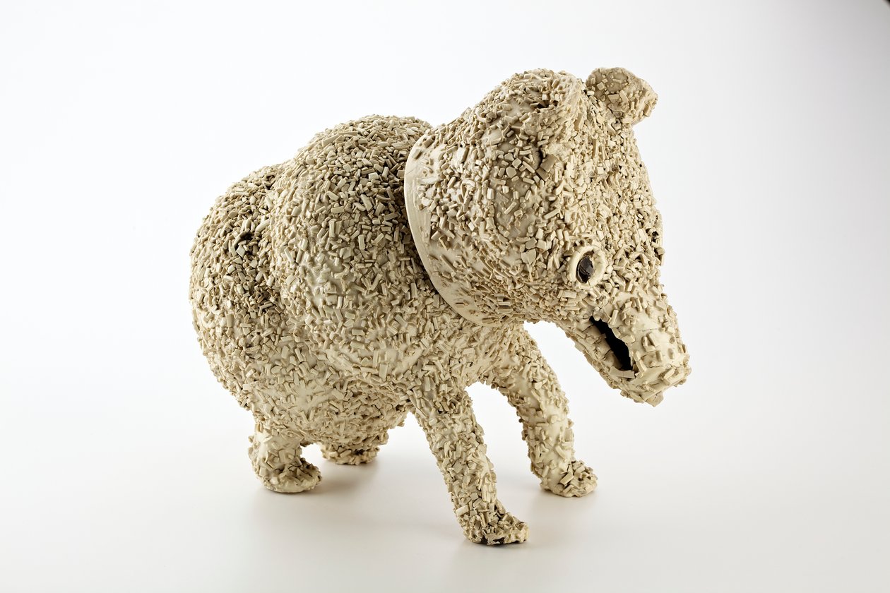 Brocca di Staffordshire a forma di orso museruolato, 1740 da English School