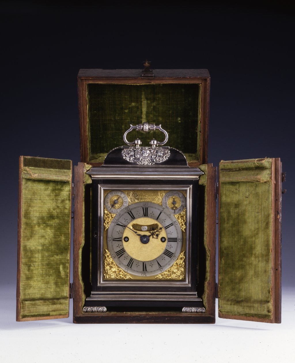 Il Barnard Tompion, Tompion e Banger, Londra, No. 460, orologio a staffa, c.1708 da English School
