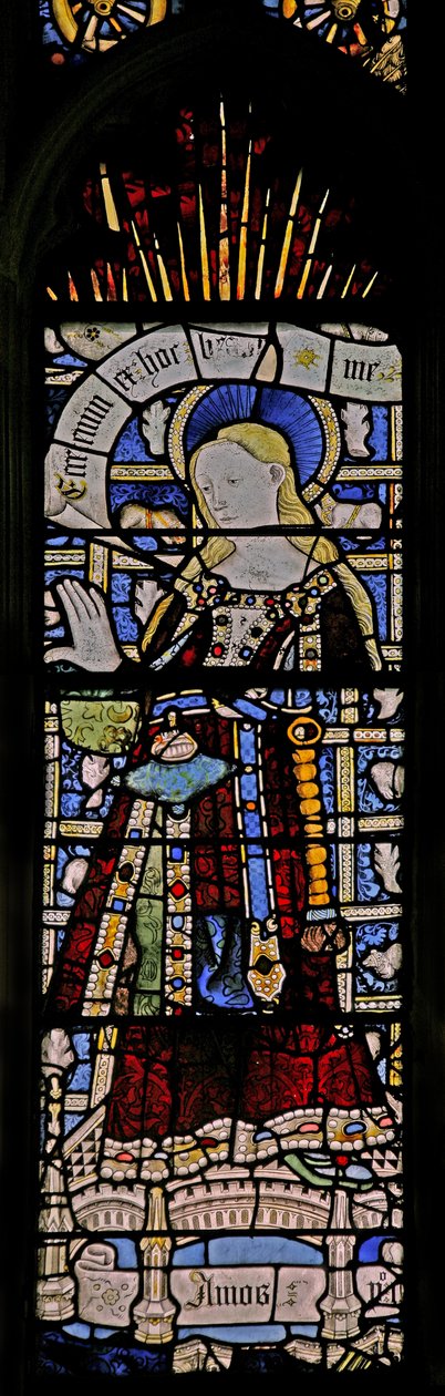 La finestra orientale raffigurante la Vergine Maria (figura composita) con gioielli di vetro incastonato da English School