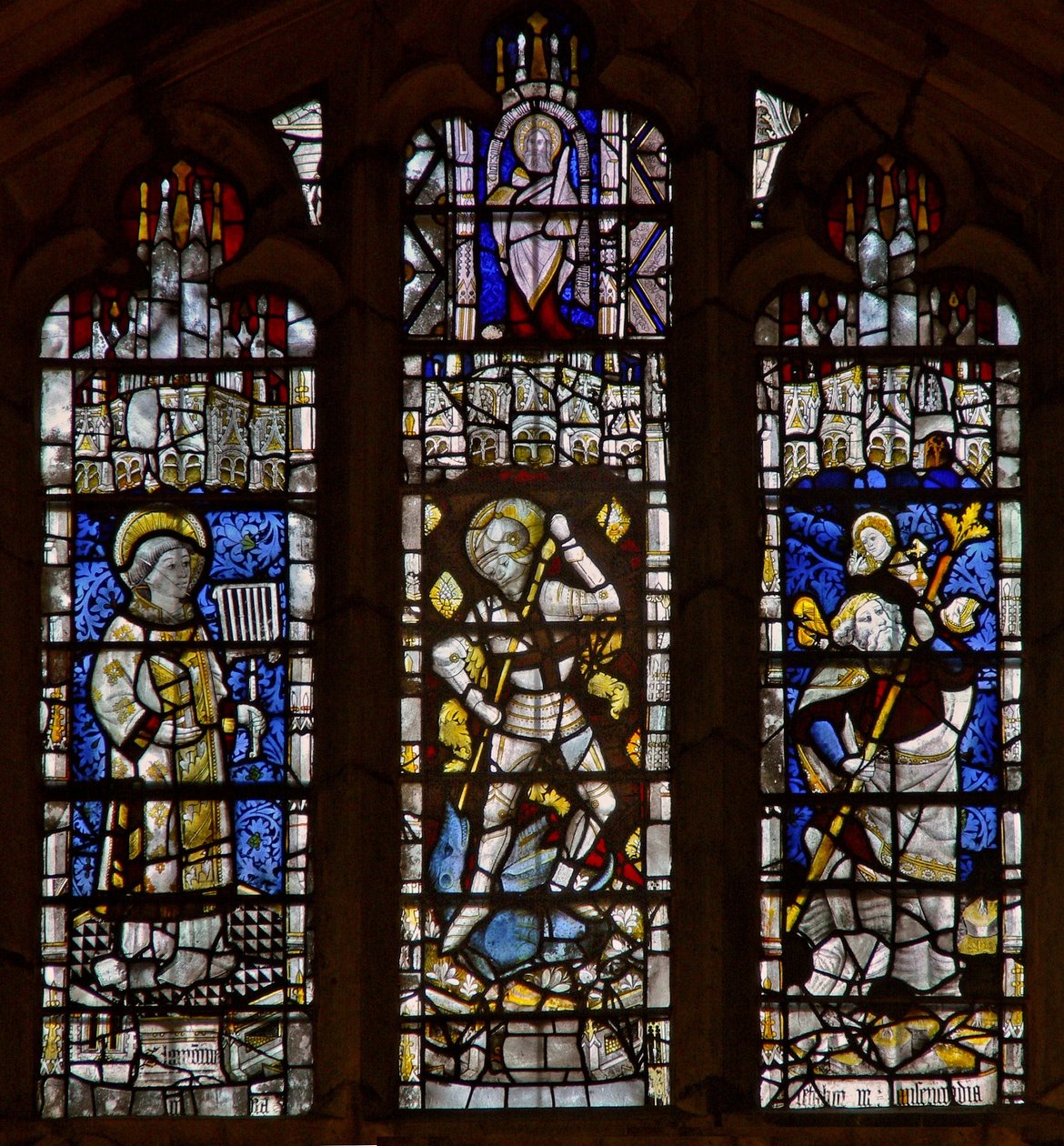 Finestra ovest raffigurante San Cristoforo, San Giorgio, San Lorenzo da English School