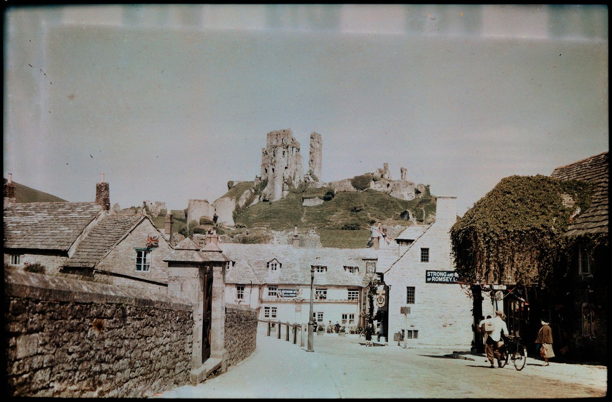 Castello di Corfe, Castello di Corfe, Purbeck, Dorset, Regno Unito da Eric Maybank