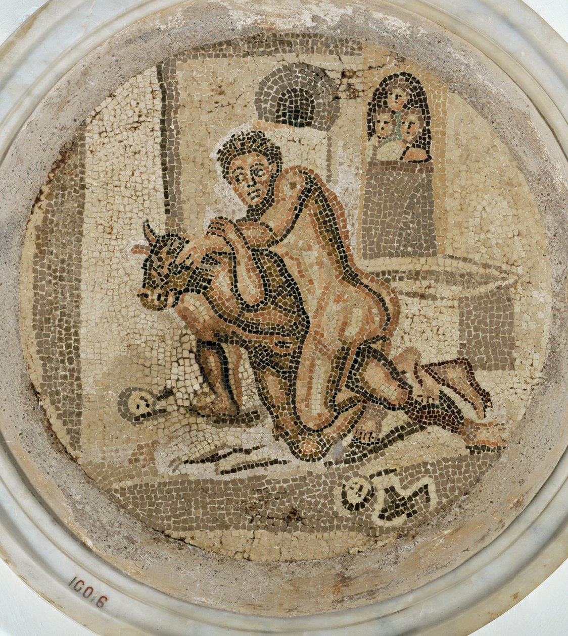 Teseo combatte il minotauro, Tondo da Erich Lessing