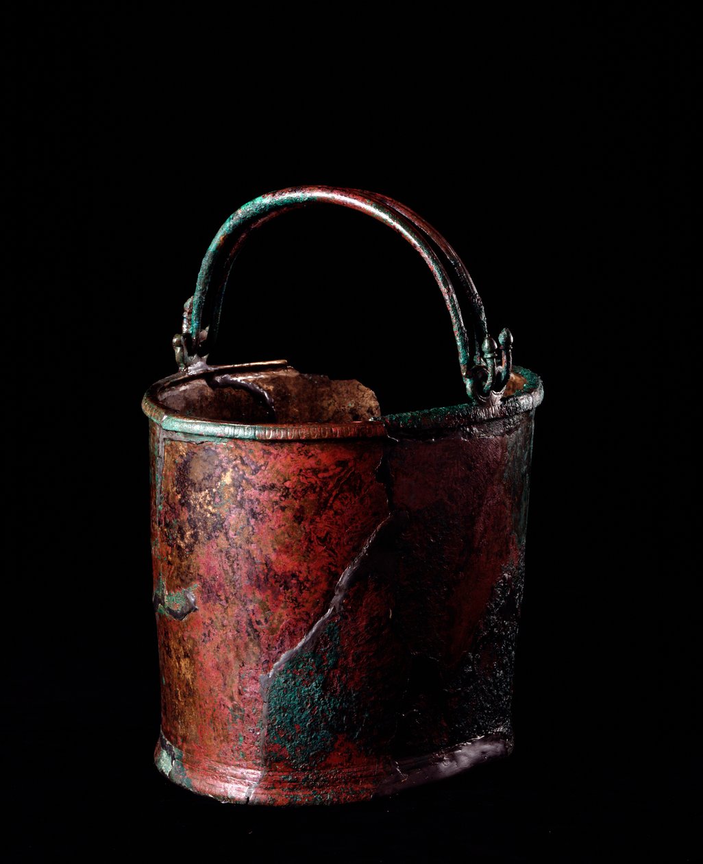 Civiltà etrusca: situla in bronzo dalla necropoli di San Cerbone, tomba 13, Populonia Italia V secolo a.C. da Etruscan