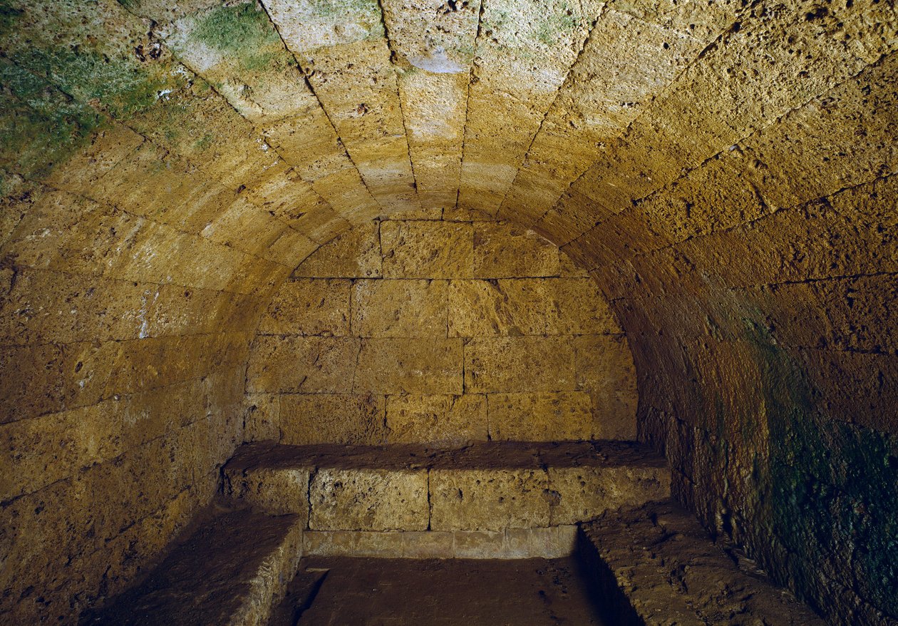 Civiltà etrusca: vista della tomba del Gran Duca, fine del III secolo a.C. Chiusi, Italia da Etruscan Etruscan