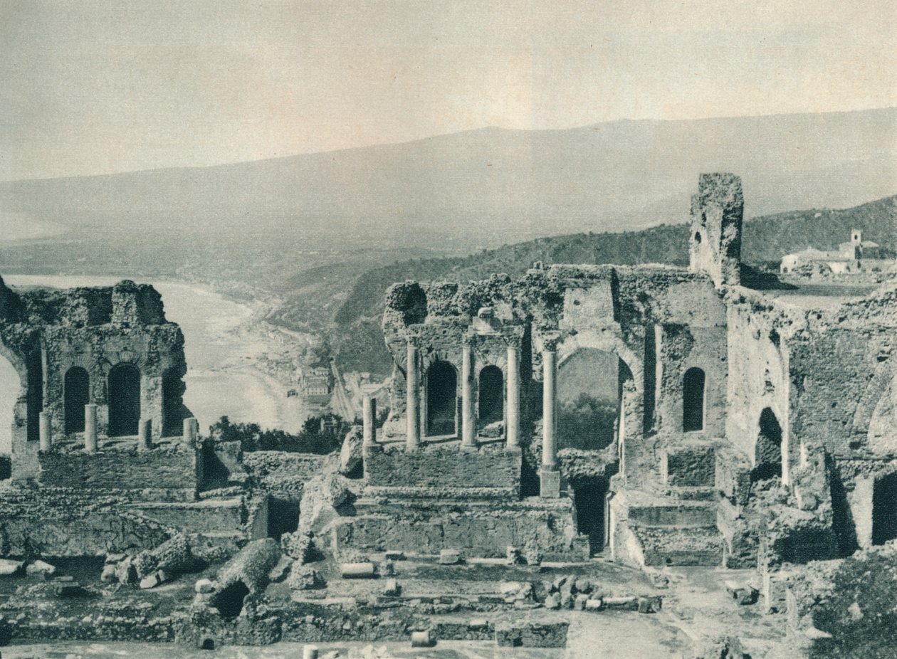 Palcoscenico e Camerino del Teatro Greco, Taormina, Sicilia, Italia, 1927 da Eugen Poppel