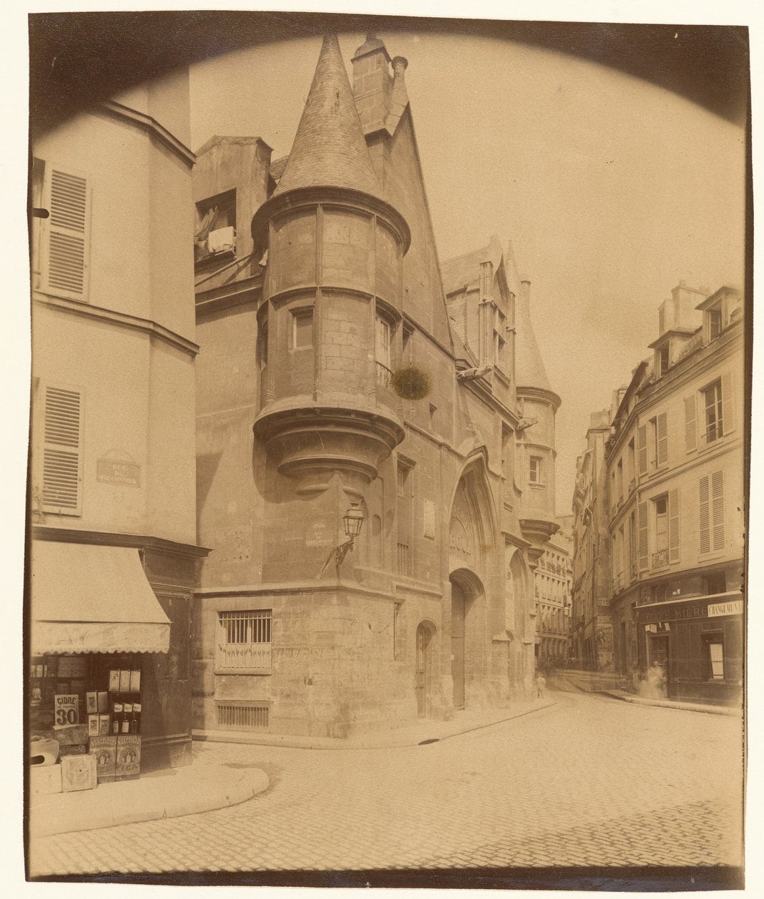 Hôtel de Sens, rue du Figuier da Eugène Atget