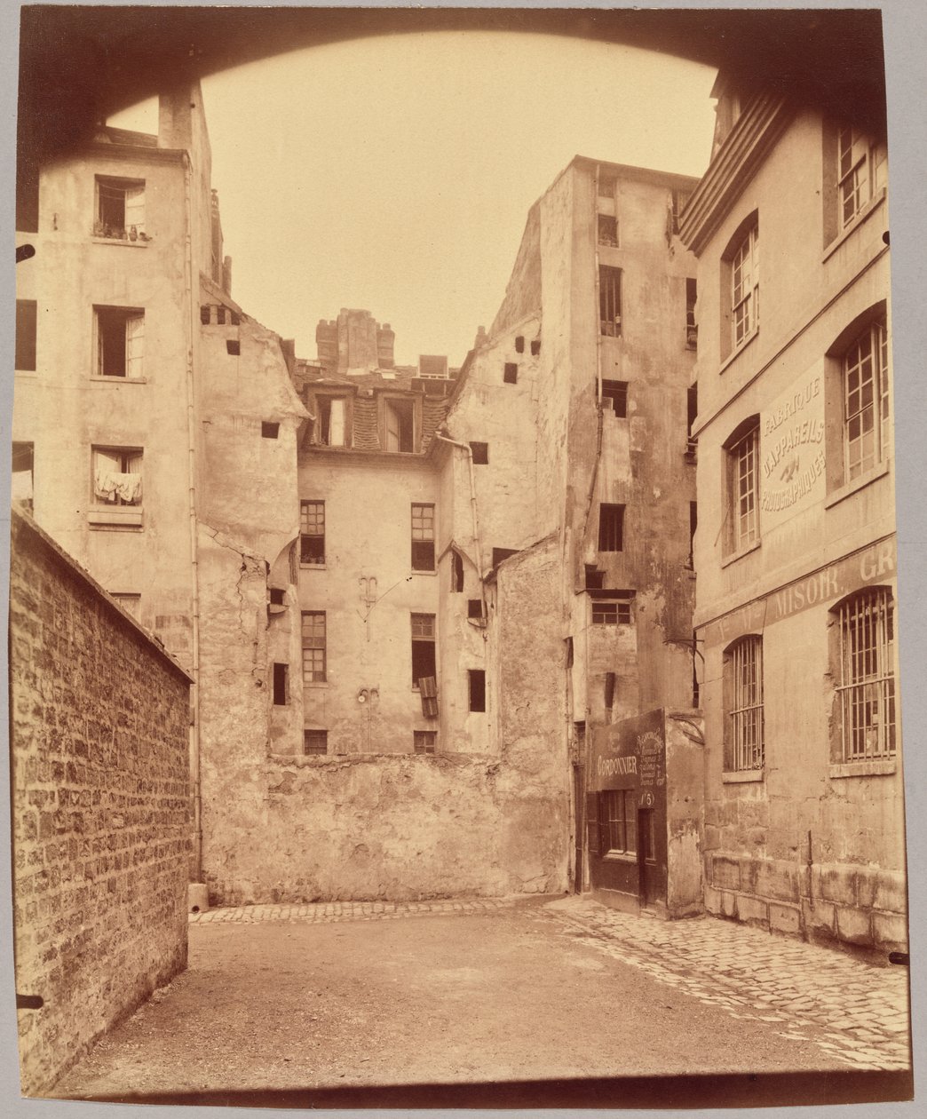 Vicolo cieco du Bœuf, rue Valette da Eugène Atget