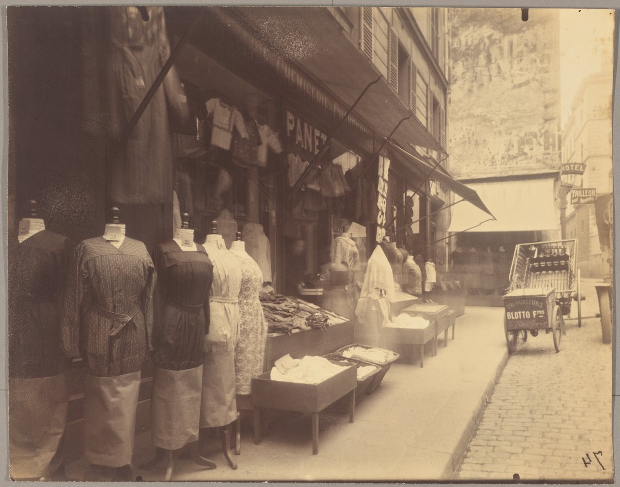 Via Mouffetard da Eugène Atget