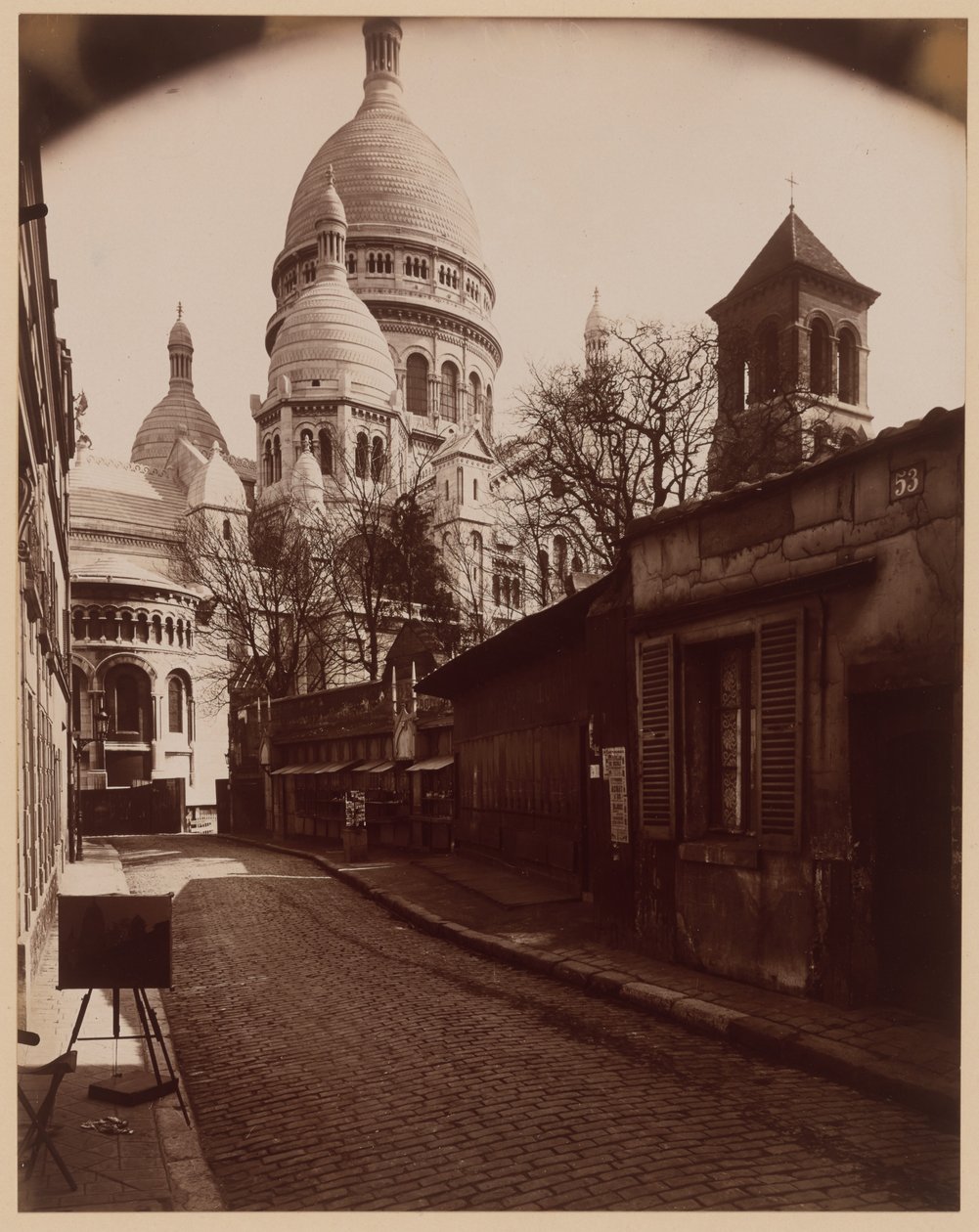 Rue du Chevalier de la Barre da Eugène Atget