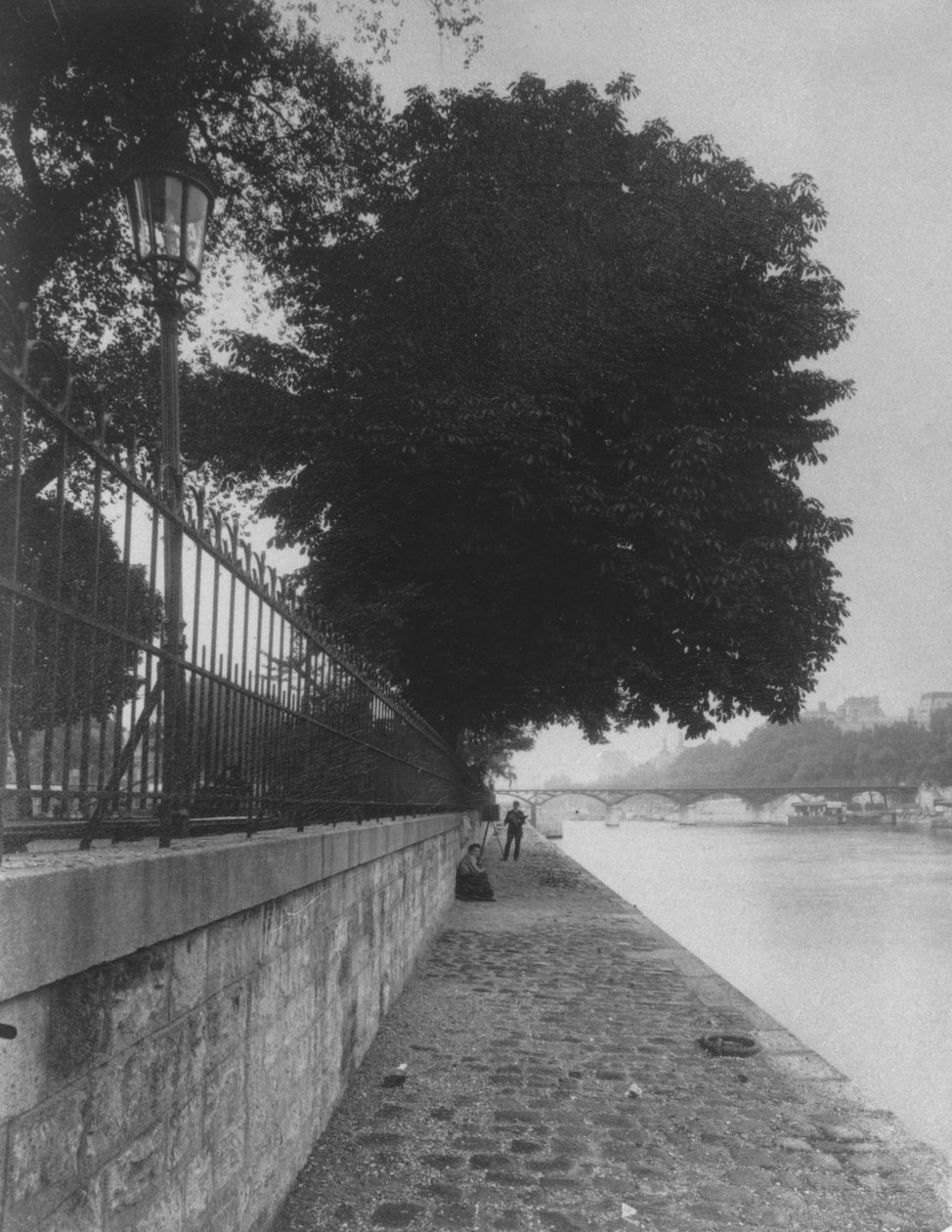 Veduta del Pont des Arts dal Terre-Plein del Pont Neuf, 1911 da Eugène Atget