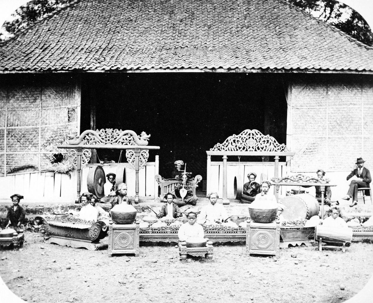 Banda del principe nativo, Giava, c.1870 da European Photographer