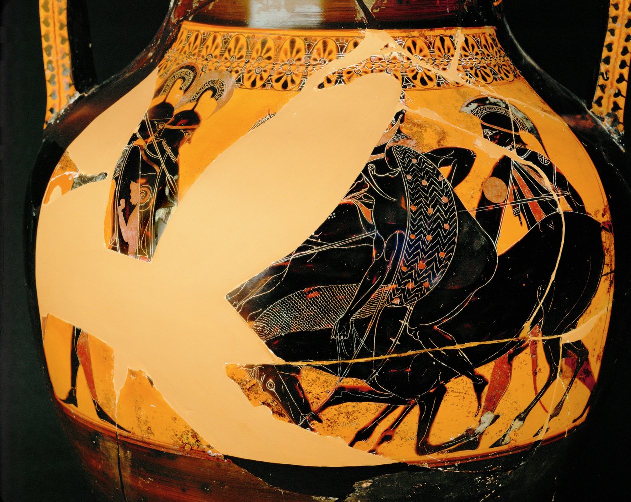 Scena di combattimento. Anfora a figure nere, come il 10-03-03/48 ... da Exekias Exekias