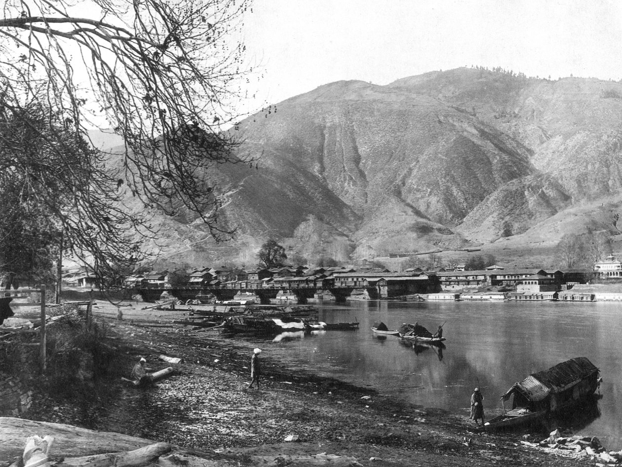 Baramulla, Kashmir, India, inizio XX secolo da F. Bremner