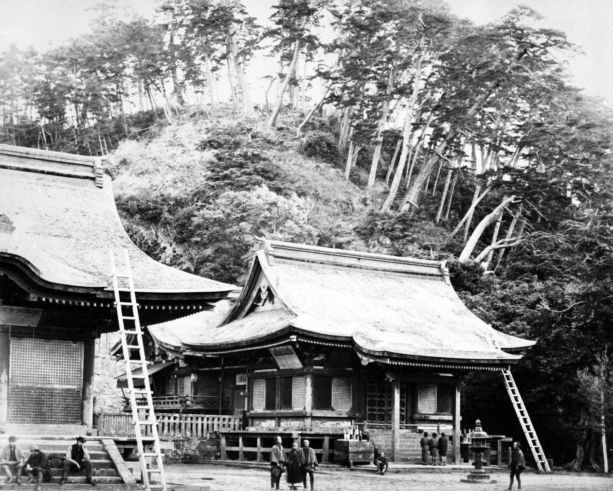 Un tempio di Kamakura da Felice Beato