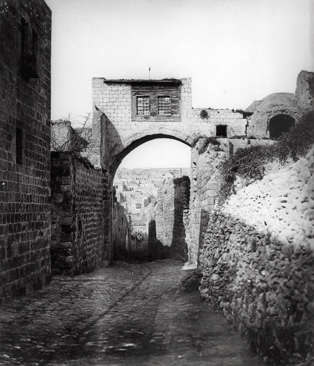 Arco Ecce Homo, 1857 da Felice Beato