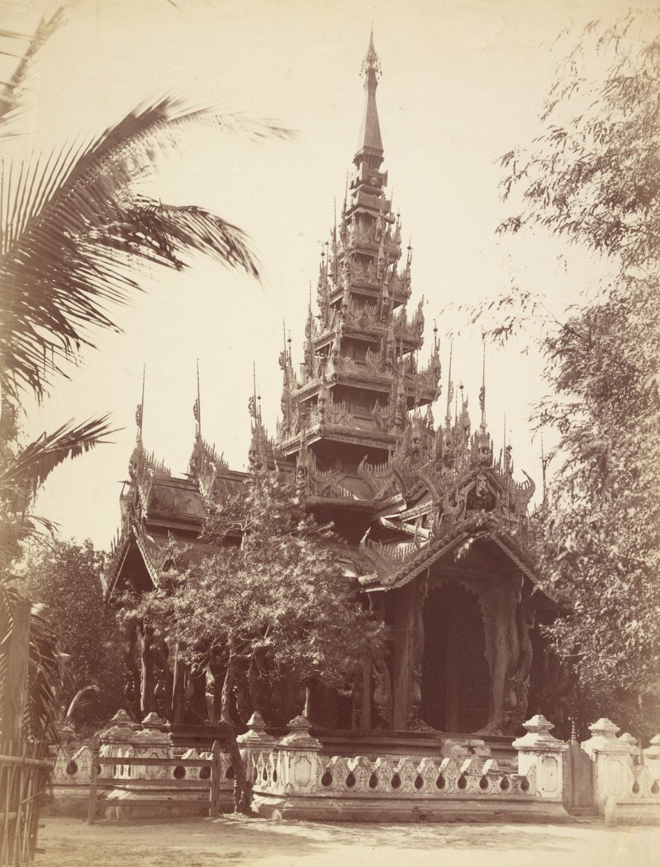 Pagoda da Felice Beato