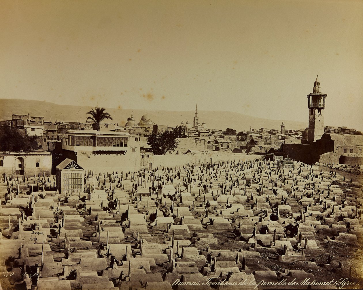 Album "Damas et Baalbek": cimitero della famiglia di Maometto a Damasco da Félix Bonfils