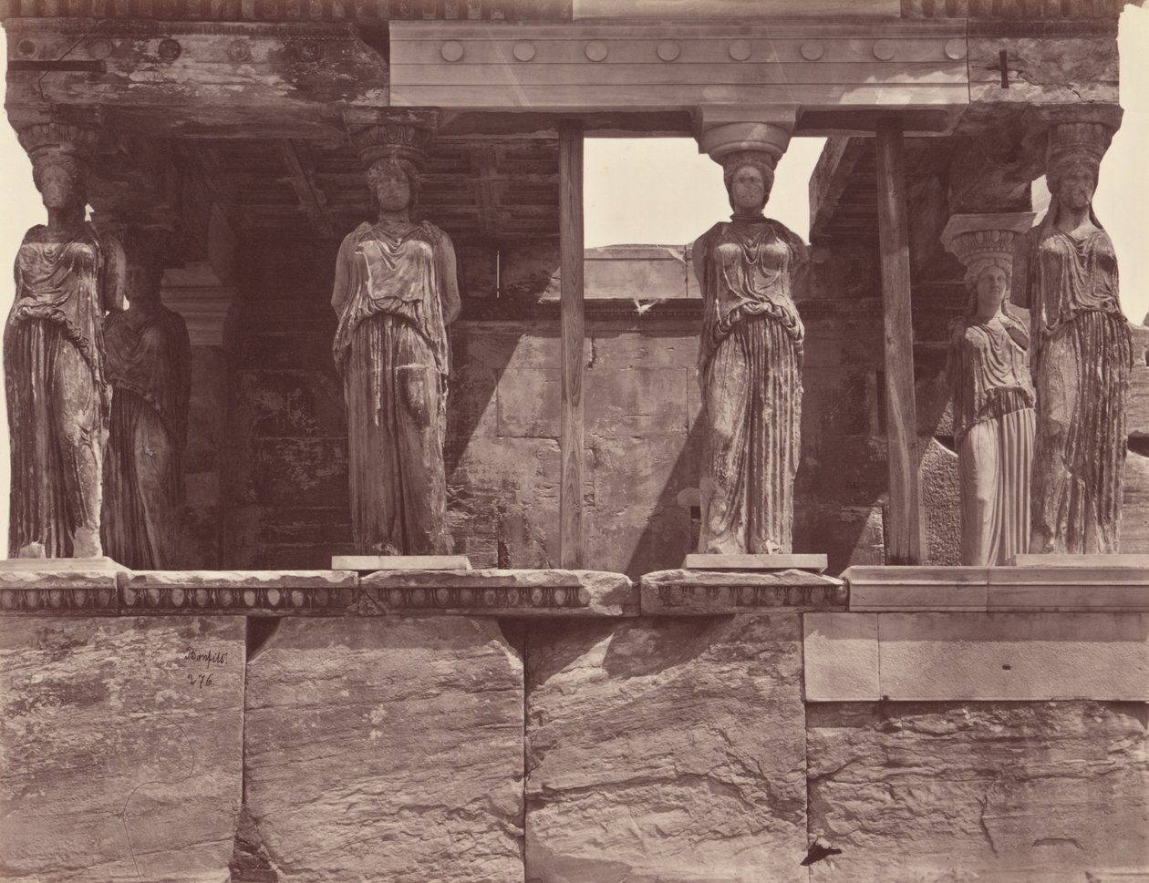 Cariatidi del tempio dell