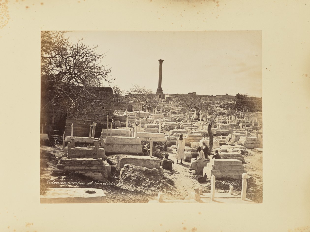 Colonna di Pompeo e cimitero da Félix Bonfils