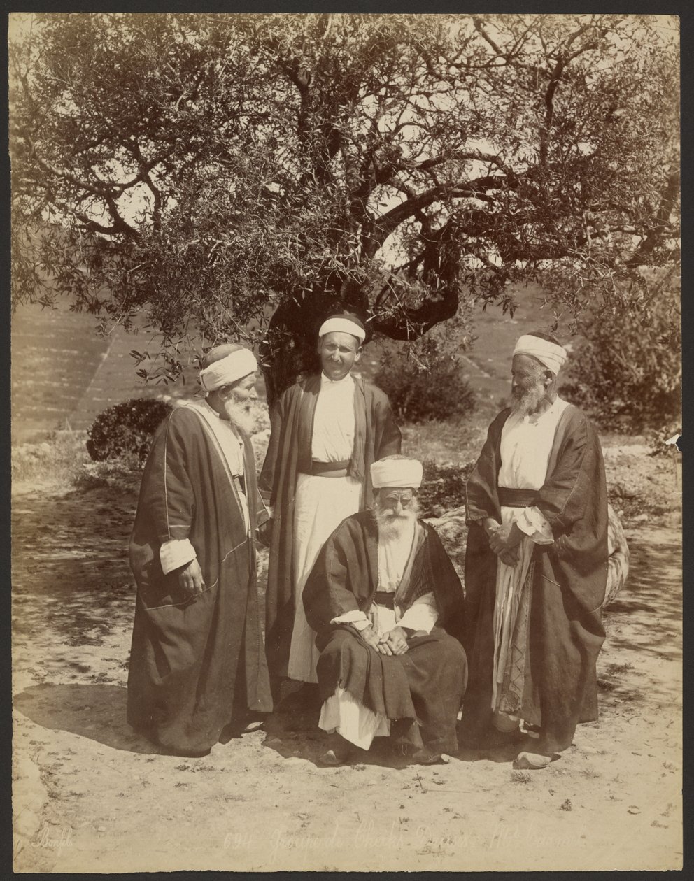 Gruppo di sceicchi drusi: Monte Carmelo da Félix Bonfils