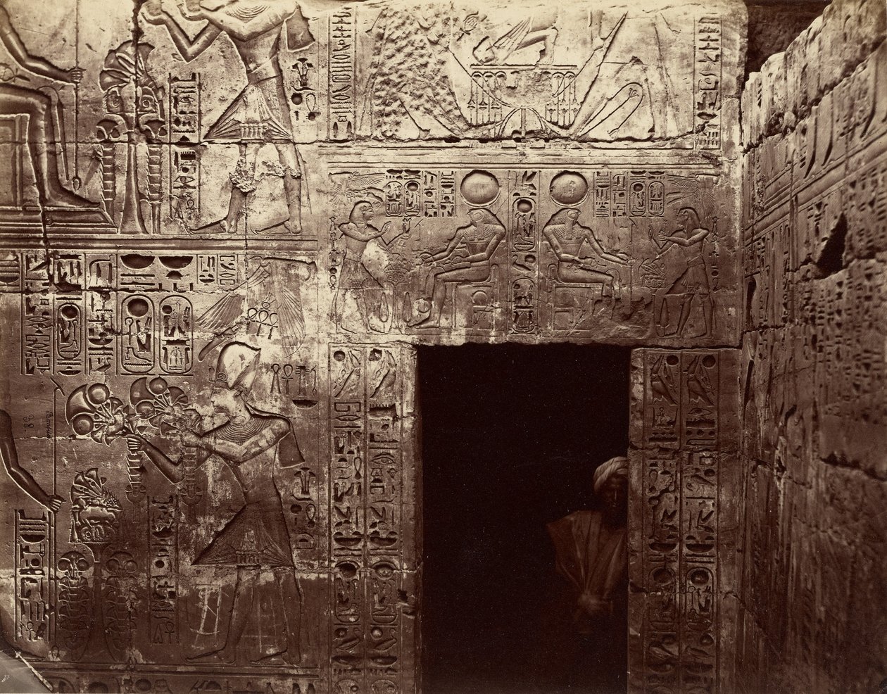 Rilievi nel tempio di Amon, Karnak da Félix Bonfils