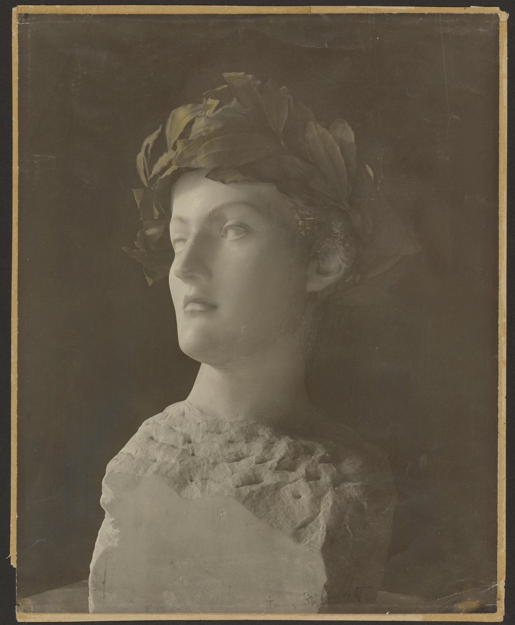 Una ragazza inglese da Fernand Khnopff