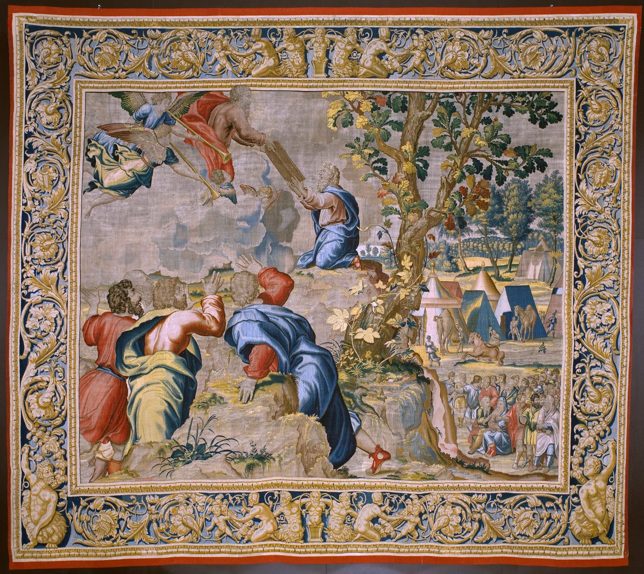 Arazzo fiammingo. Serie La storia di Mosè. Mosè al monte Sinai. Atelier Joost van Herzele. Ca 1550. da Flemish School