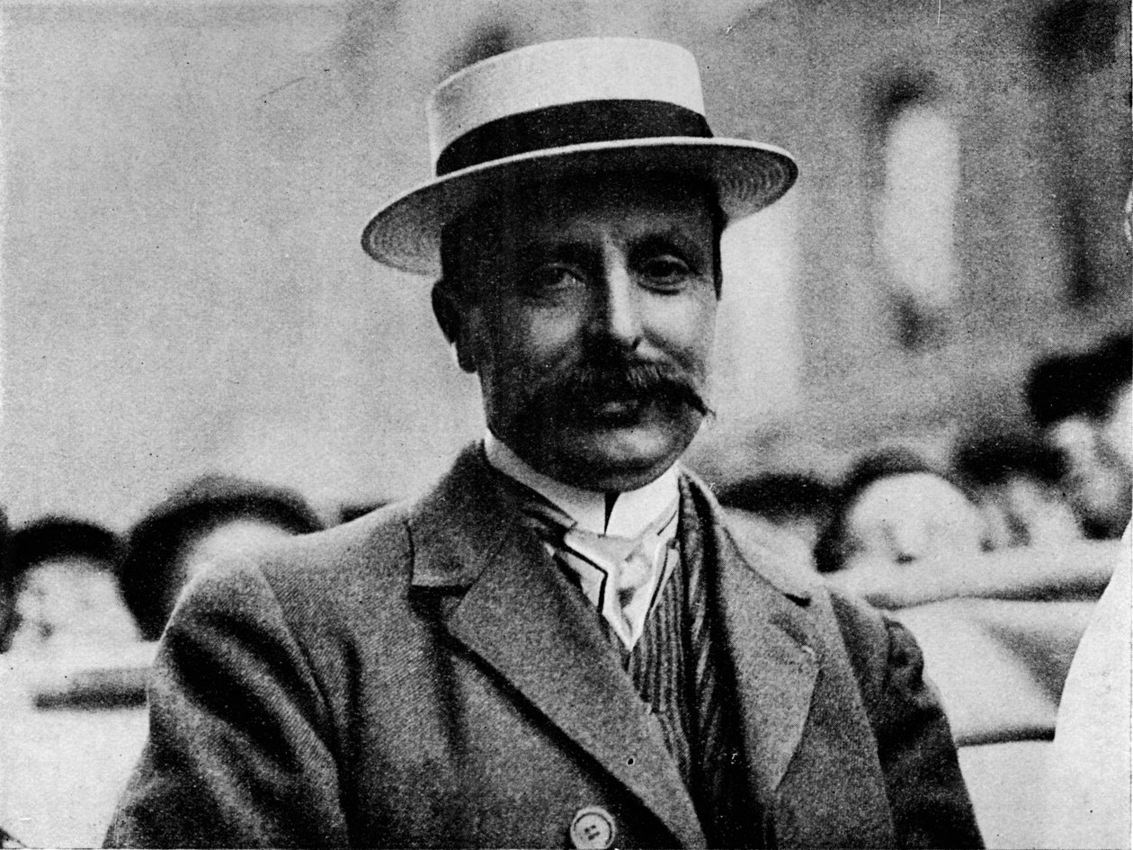 Il conquistatore della Manica: Louis Bleriot, 1909 da Flight Photo