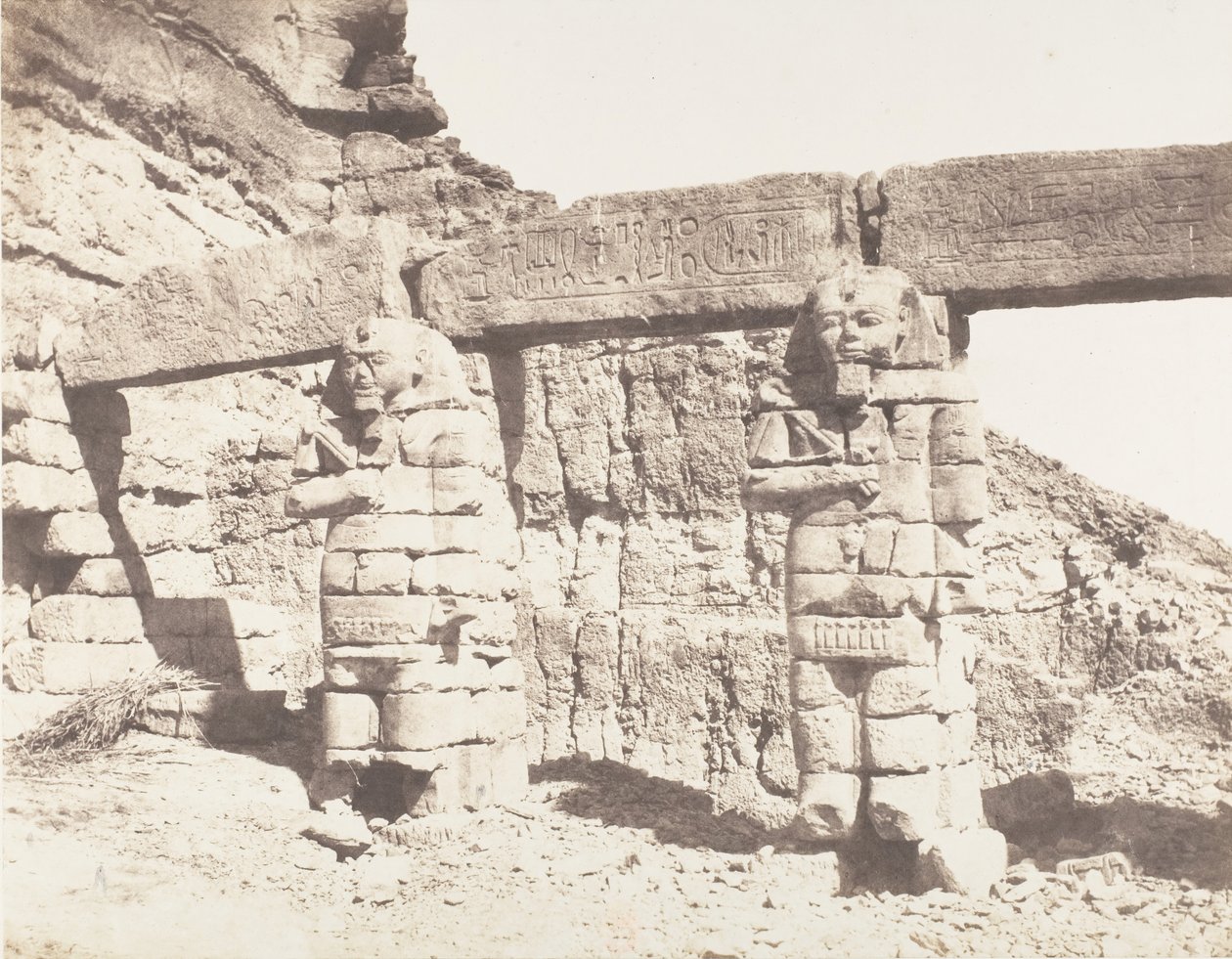 Djerf-Hocein Tutzis, Hemi-Spéos, Colossi della parte esterna, 1851-52, stampato 1853-54 da Félix Teynard