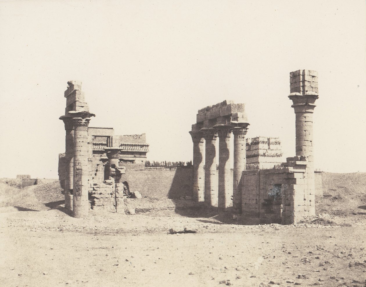 Erment Hermonthis, Vue Générale des Ruines -Tempio e Mammisi, 1851-52, stampato 1853-54 da Félix Teynard