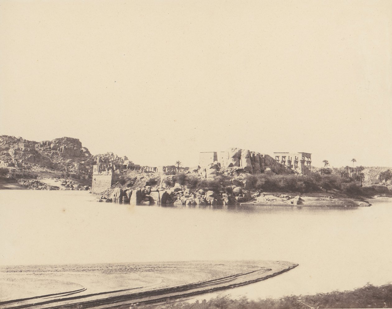Ile de Fileh Philæ, vista generale presa da sud-est al punto B da Félix Teynard