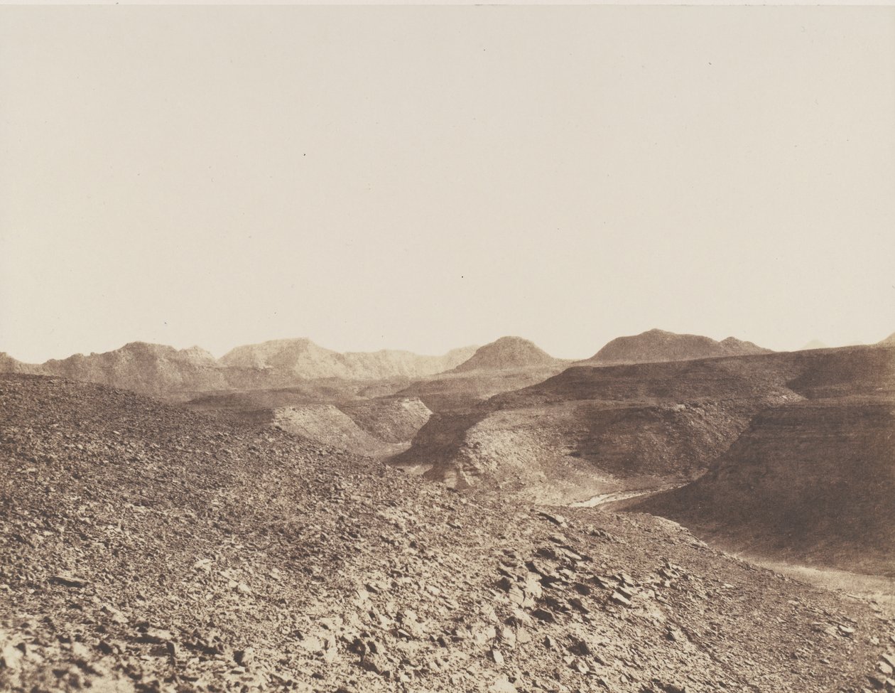 Nubia, dintorni di Ibrim, catena araba - Vista di un burrone, 1851-52 da Félix Teynard