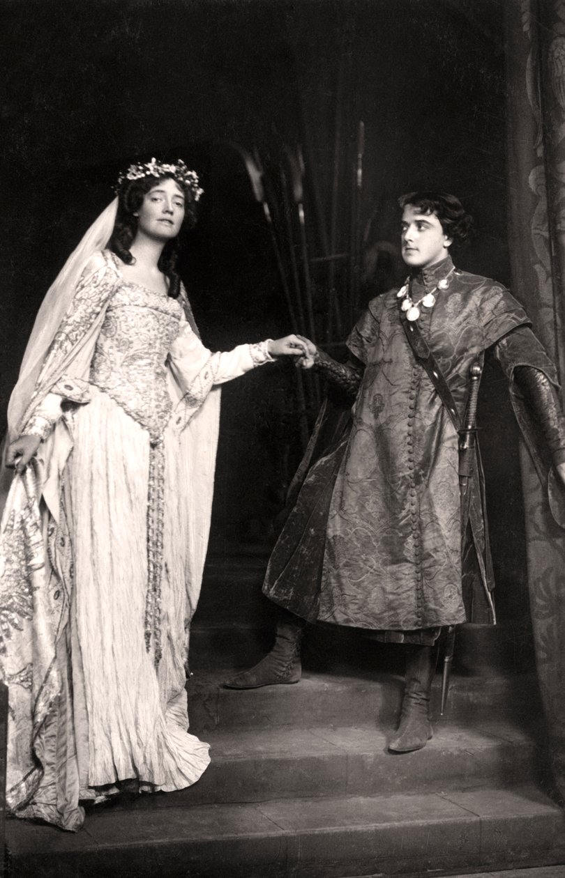 Dorothea Baird 1875-1933 e Harcourt Williams 1880-1957 in Paola e Francesca, 1907 da Foulsham and Banfield