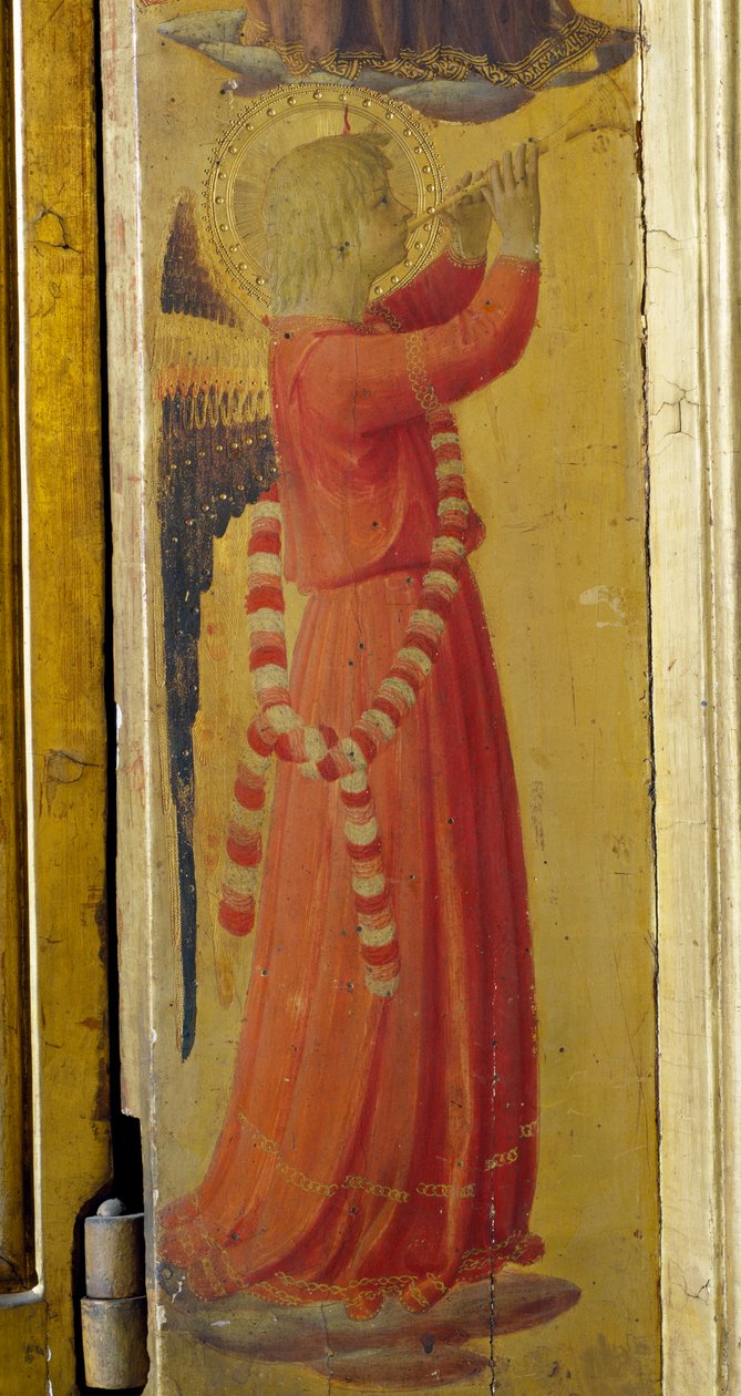 Angelo che suona una tromba (dettaglio) da Fra  Angelico