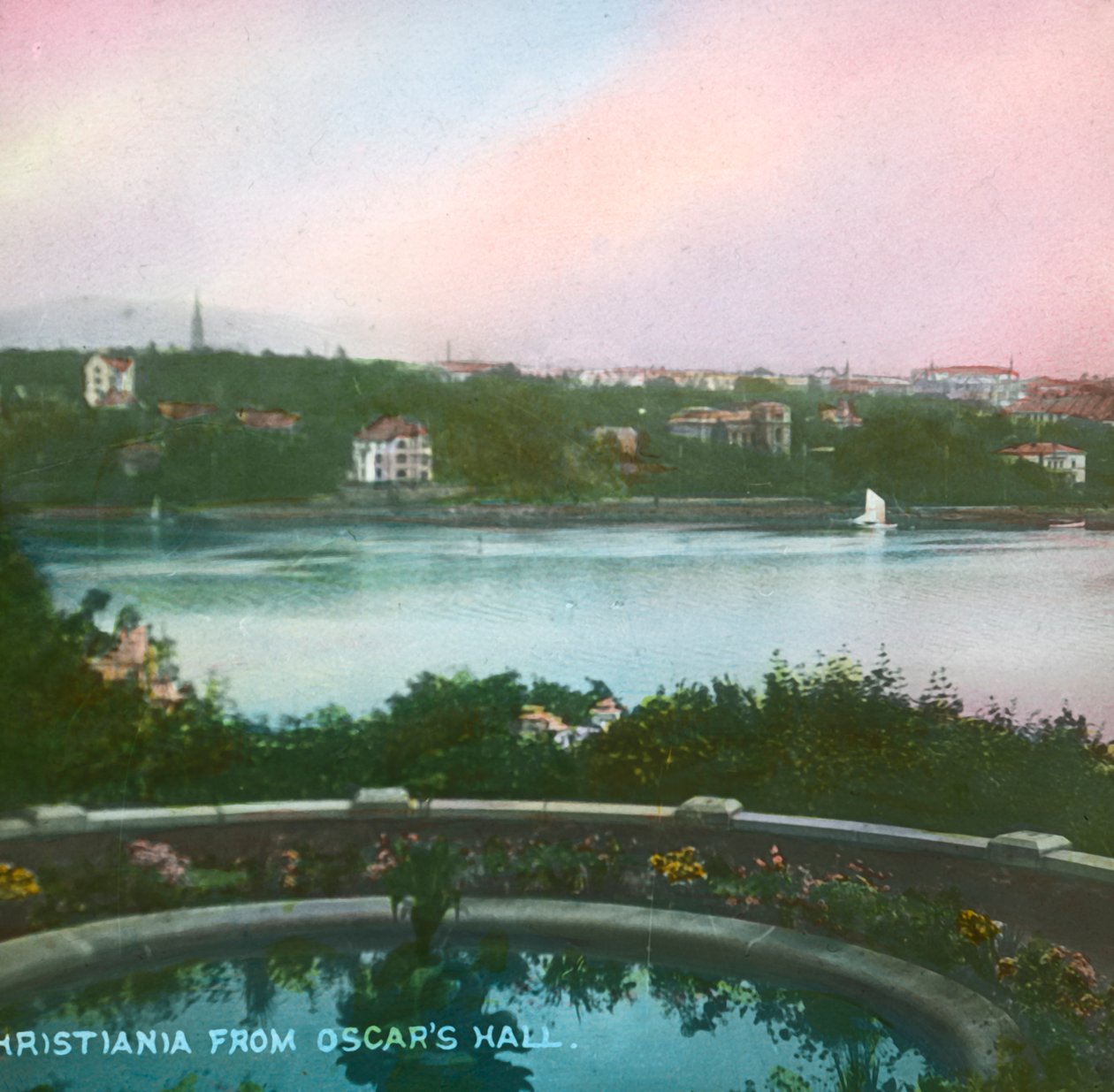 Vista da Oscarshall, Christiania, Oslo, Norvegia, fine XIX-inizio XX secolo da Fradelle and Young