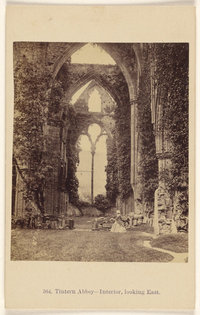 Abbazia di Tintern - interno, vista verso est da Francis Bedford