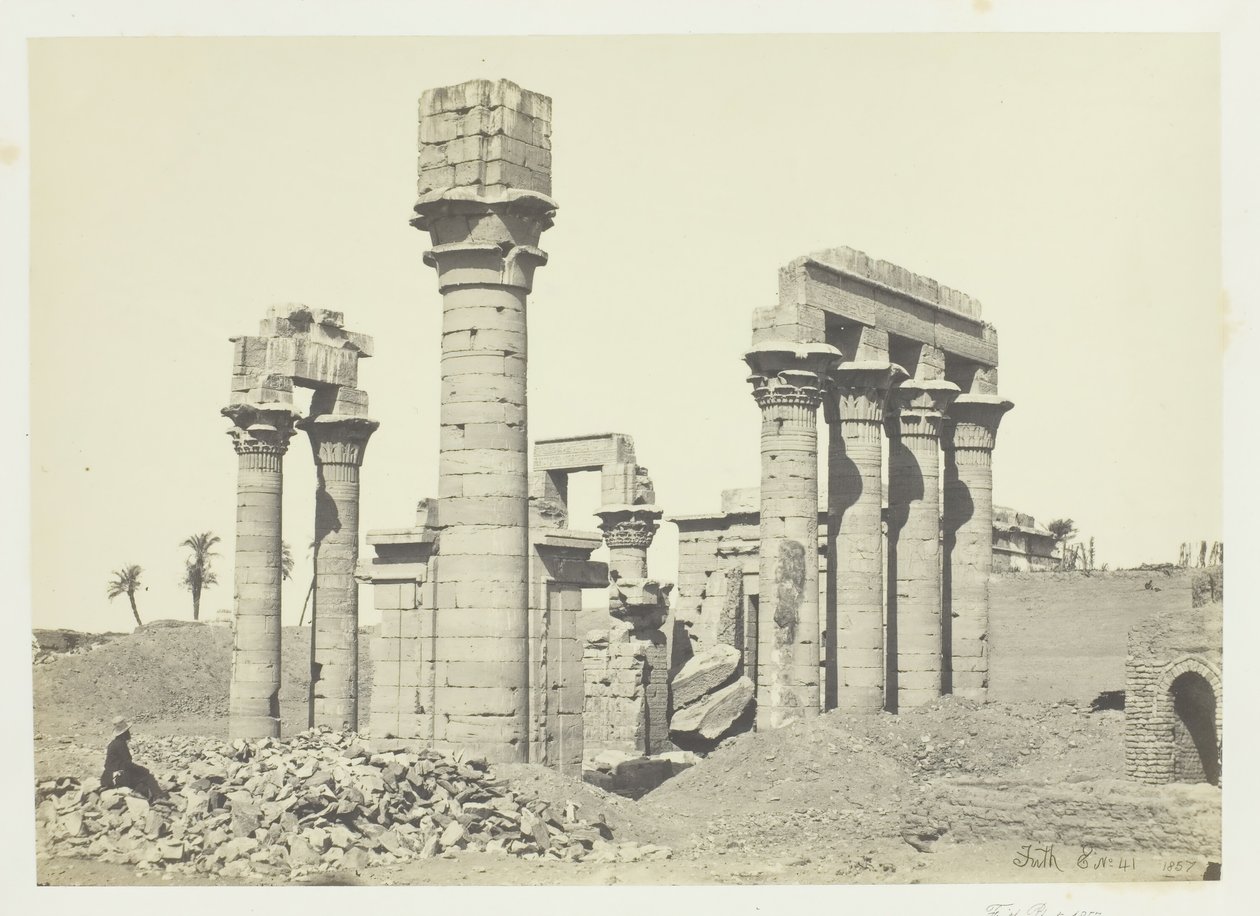 Tempio di Cleopatra a Erment, vicino a Tebe, 1857 da Francis Frith