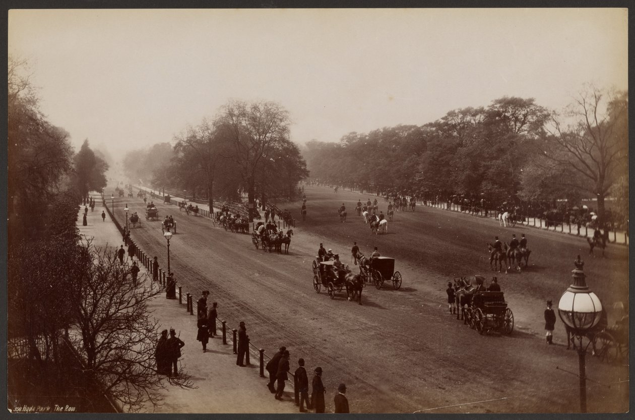 Hyde Park, The Row da Francis Frith
