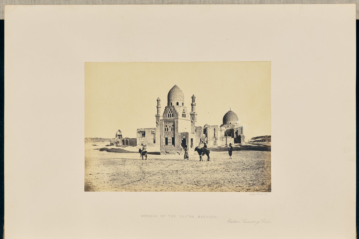 Moschea del Sultano Barkook, Cimitero Orientale, Cairo da Francis Frith