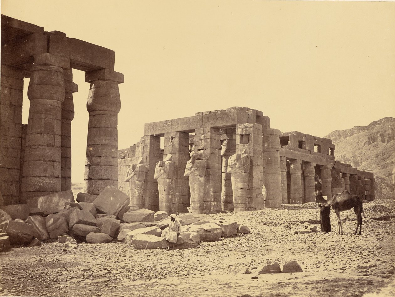Il Ramesseo di El-Kurney, Tebe, seconda veduta da Francis Frith