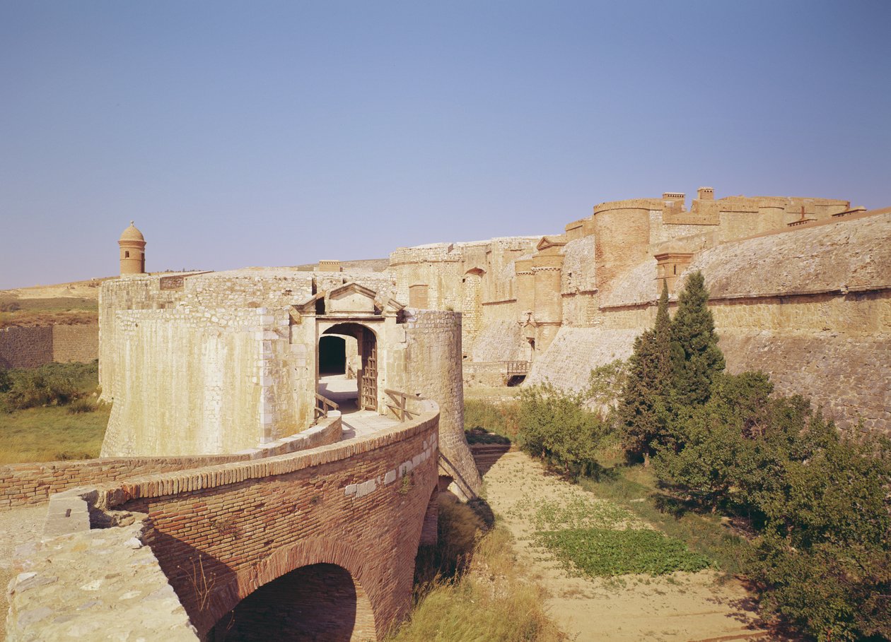 Ingresso al Forte di Salses, costruito 1497-1504 da Francisco Ramirez