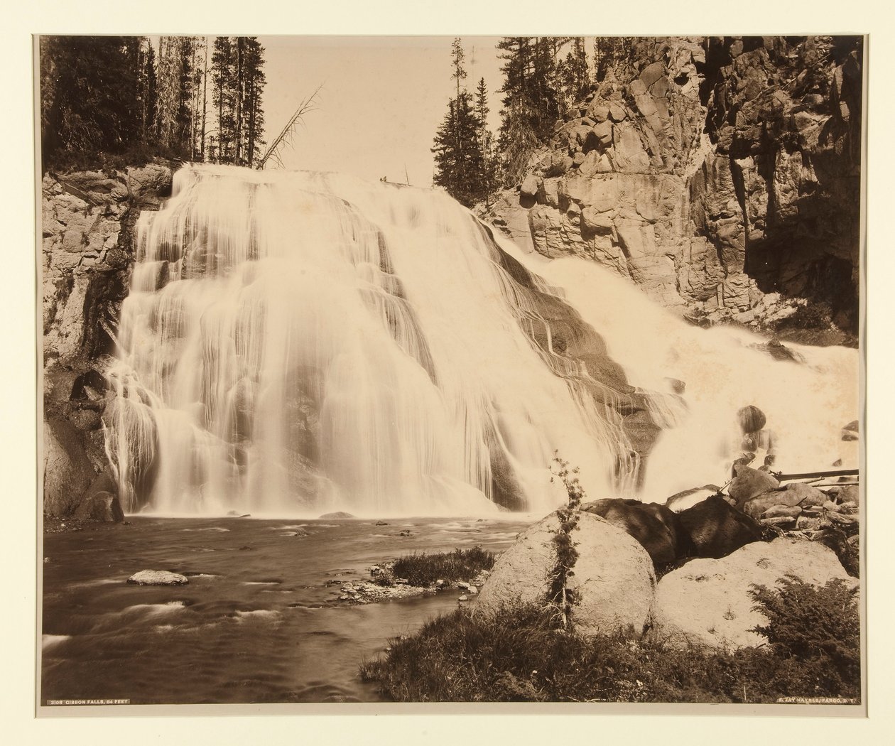 Cascate di Gibbon, 84 piedi da Frank Jay Haynes