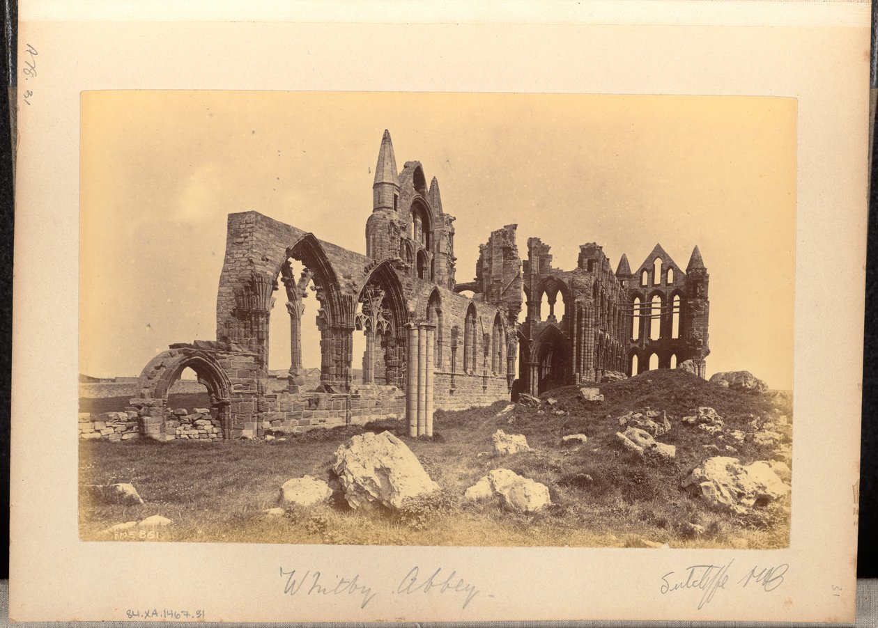 Abbazia di Whitby da Frank Meadow Sutcliffe