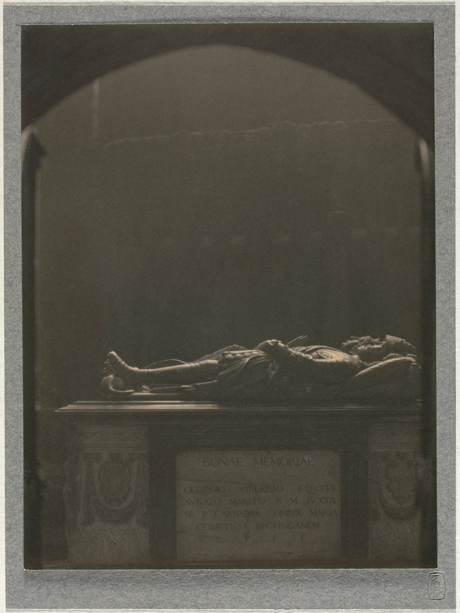 Abbazia di Westminster, Tomba di Sir Georges Villiers da Frederick Henry Evans